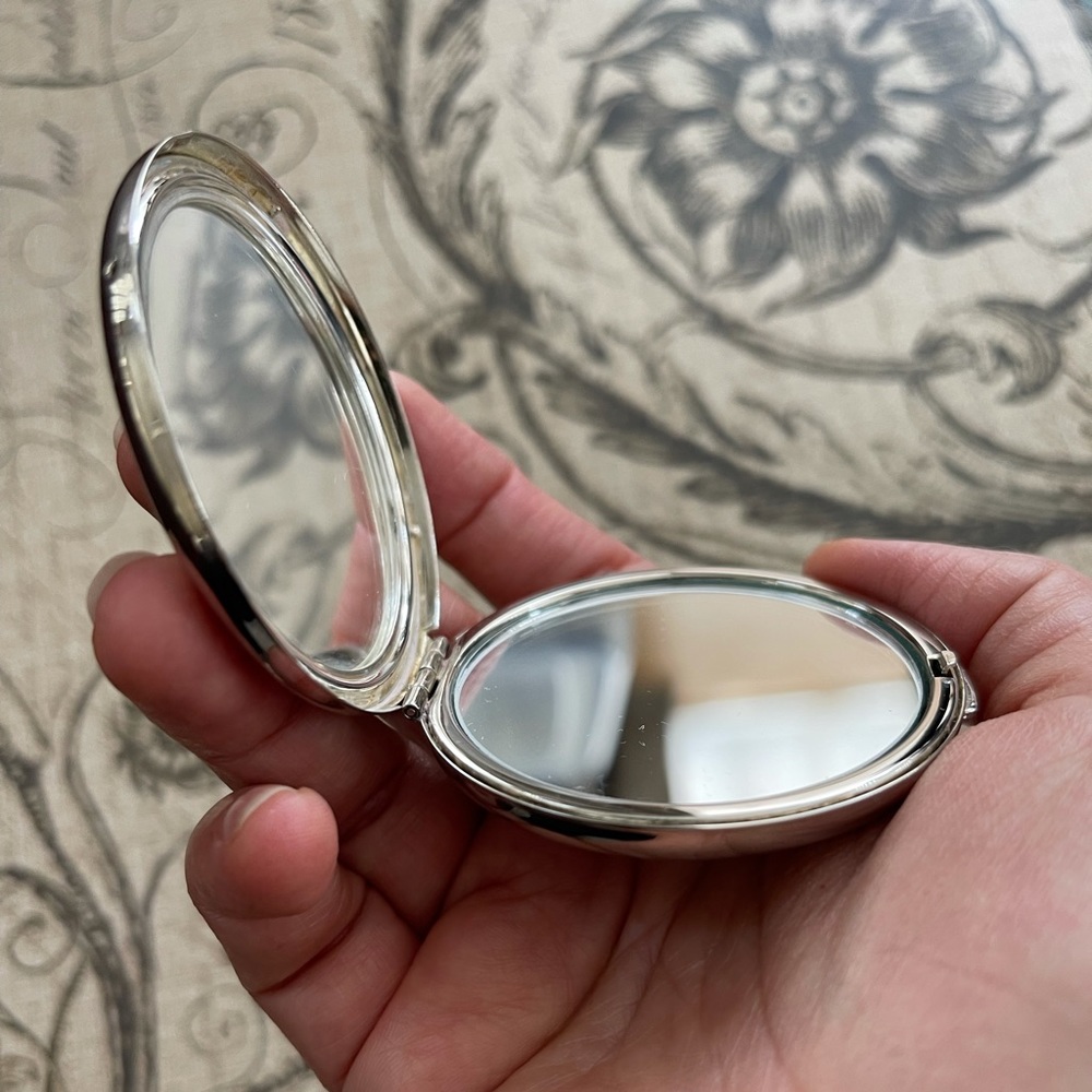 Mini Compact Silver Tone Mirror Gem